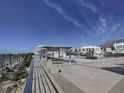 Duplex Apartment On The Beach 71 Marbella Exteriér fotografie